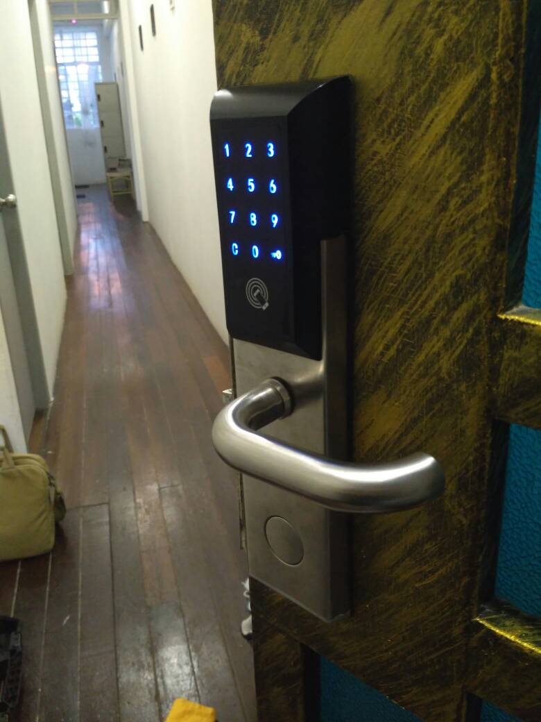 Digital Lock for Homestay Business Owner